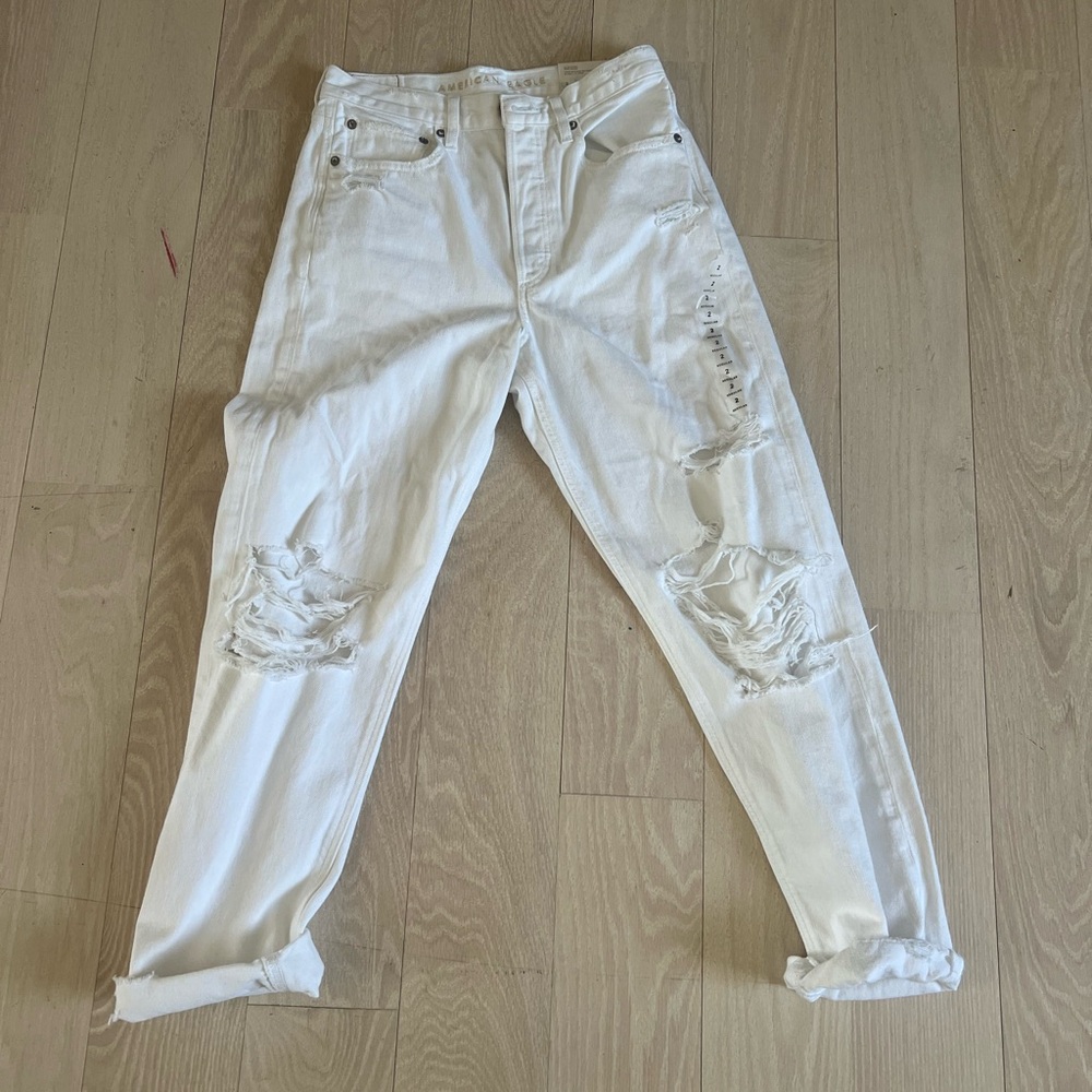 American Eagle 90s Boyfriend High Rise